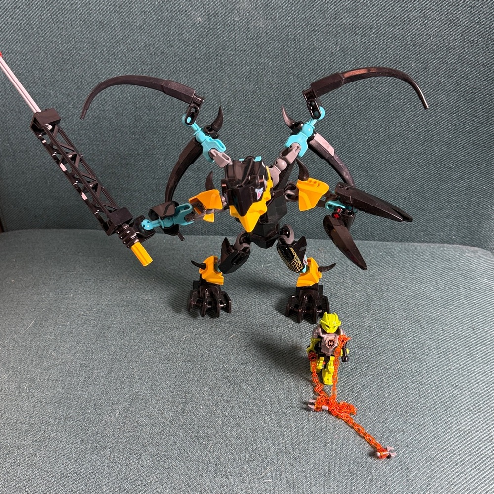 LEGO Hero Factory Flyer Beast vs. BREEZ (44020)